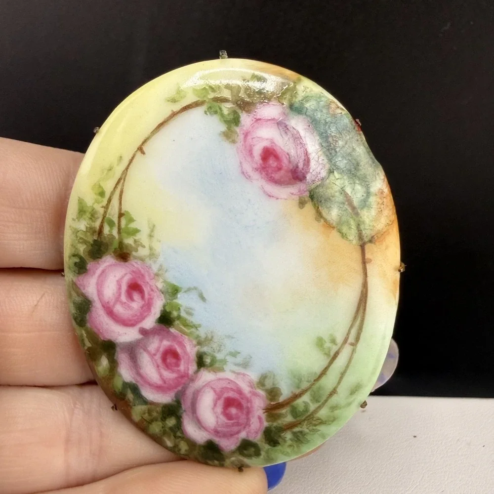 Vintage‎ Porcelain Brooch Hand Painted Flowers Roses Pink Yellow